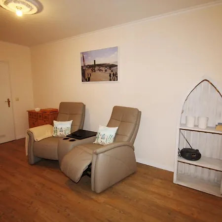 Am Oland 13 Hinten *